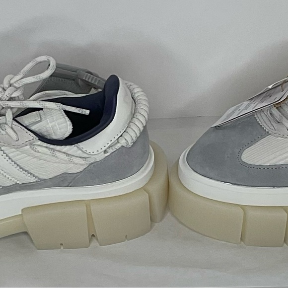 Ivy Park Adidas NWT - Picture 2 of 8